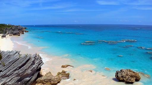 Sandee Water Rocks Beach Photo