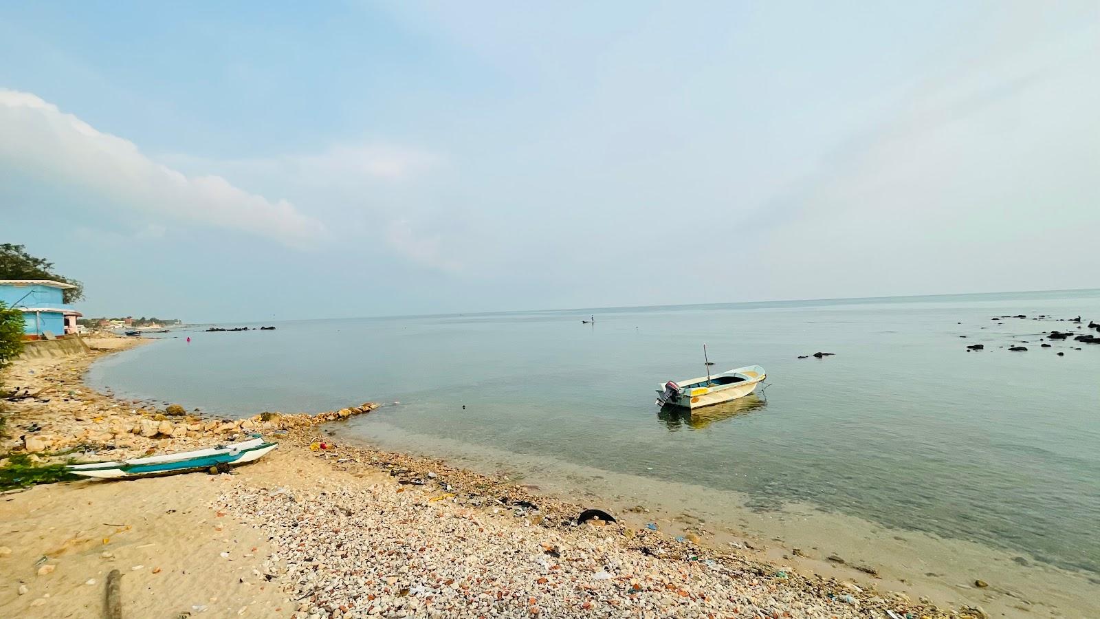 Sandee Koththiyal Beach Valvettithurai