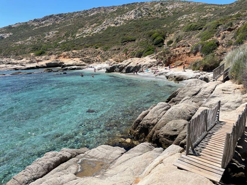 Sandee Plage De L'Amour