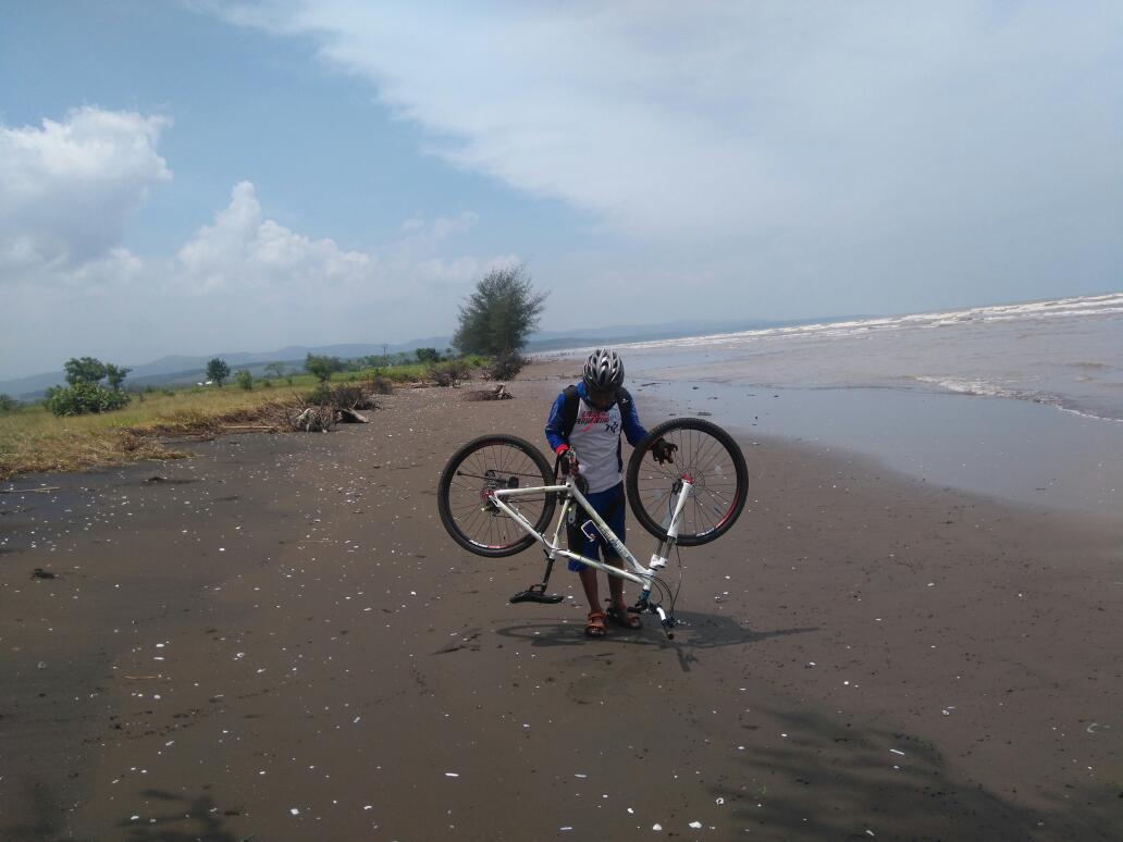 Sandee Pantai Batas Manola