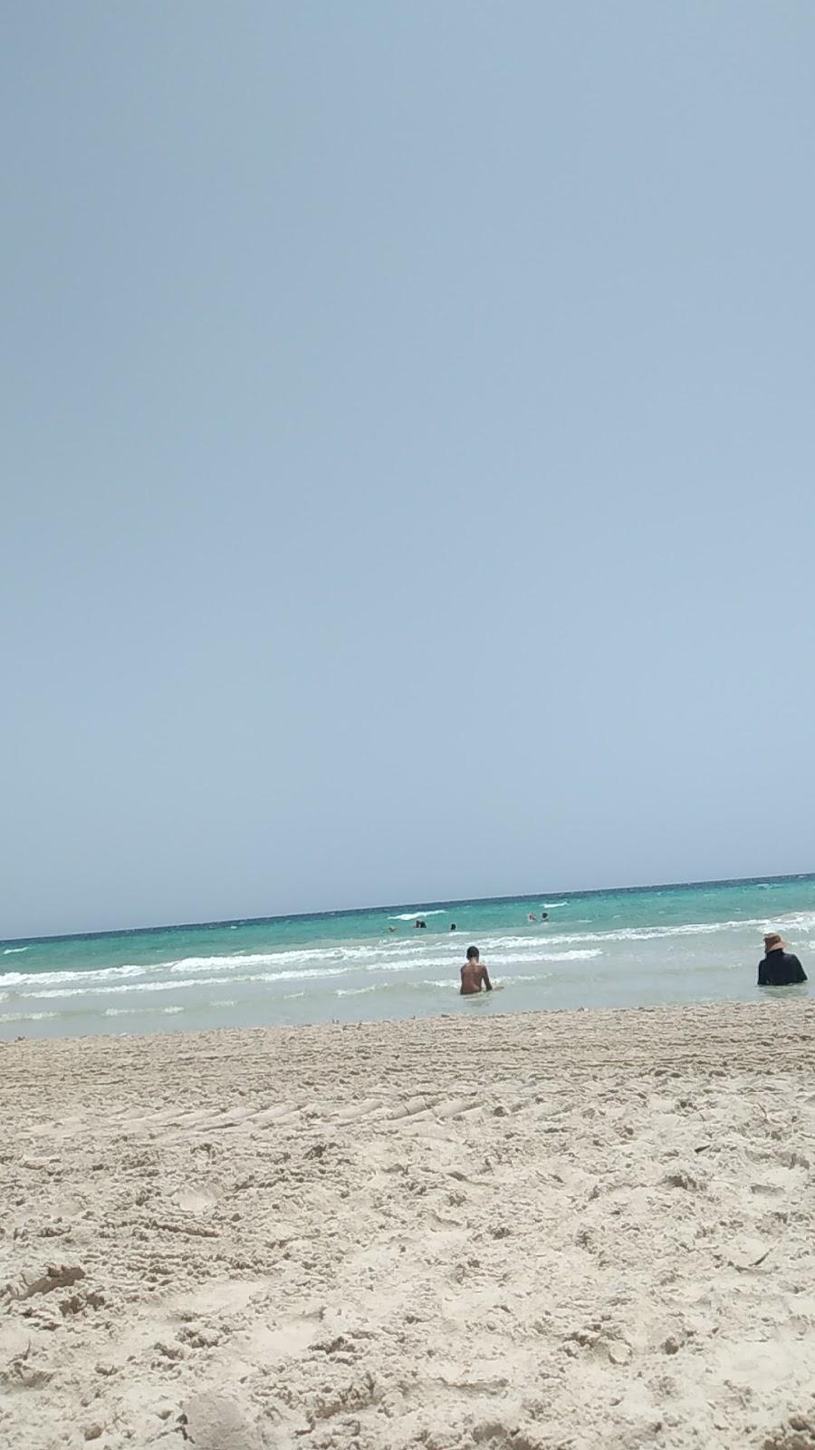 Sandee Cent Cent Beach