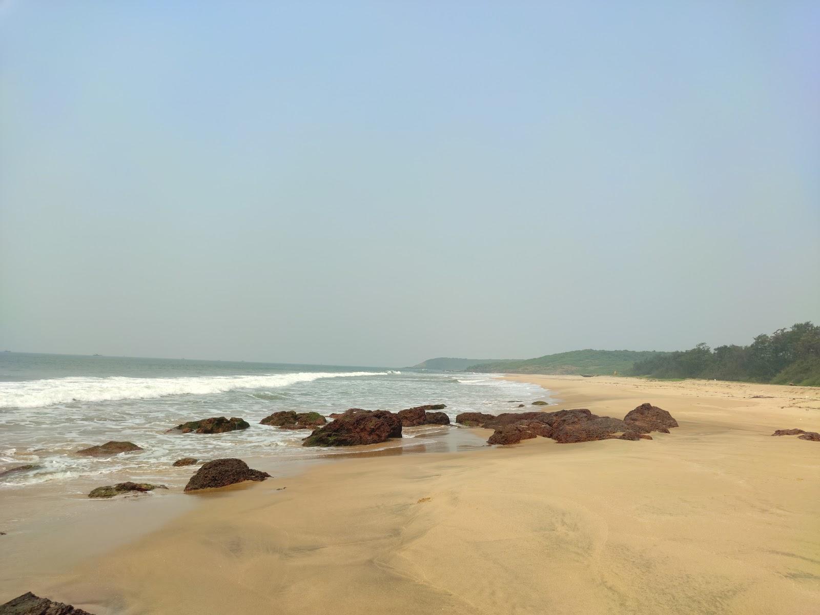 Sandee Padavane Beach