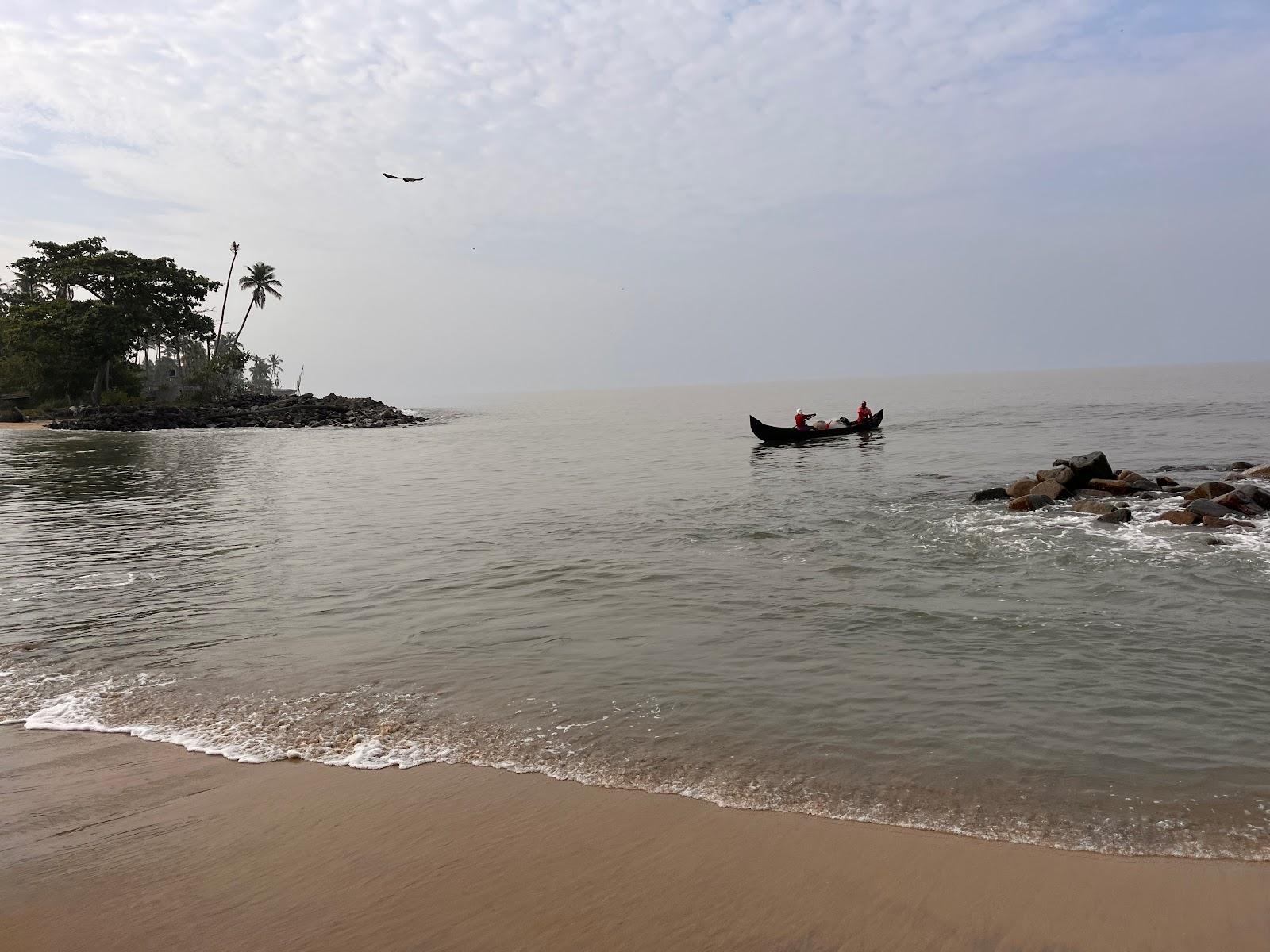 Sandee Kara Beach