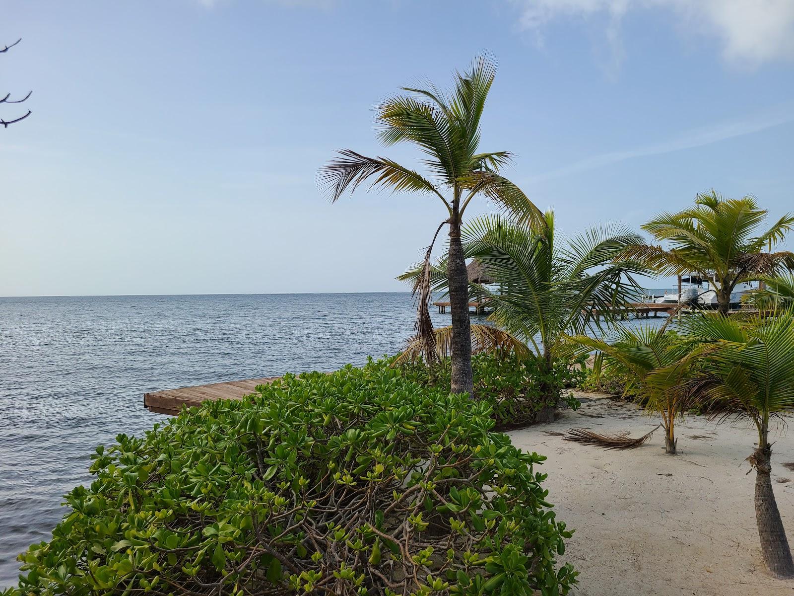 Sandee Coral View West Beach Photo