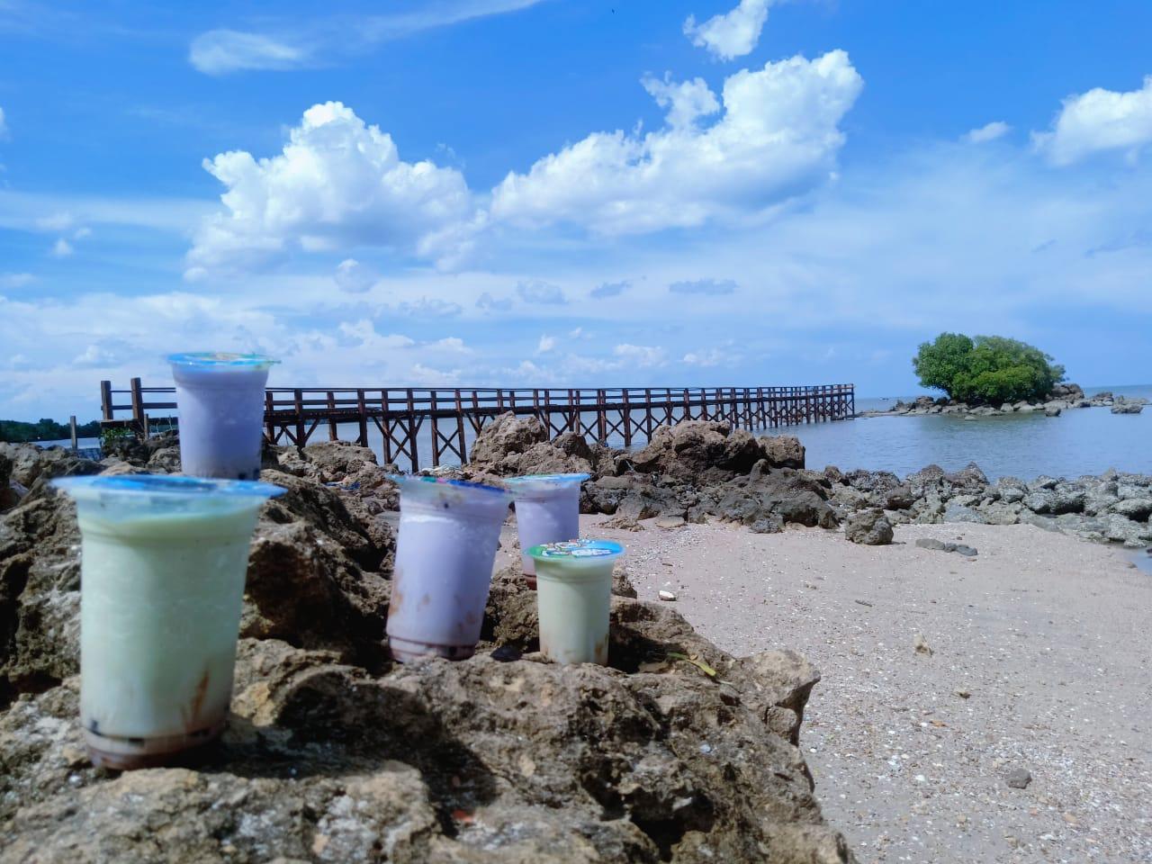 Sandee Pantai Ujung Patue Photo