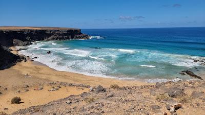 Sandee - Playa De Esquinzo / Playa De La Duna