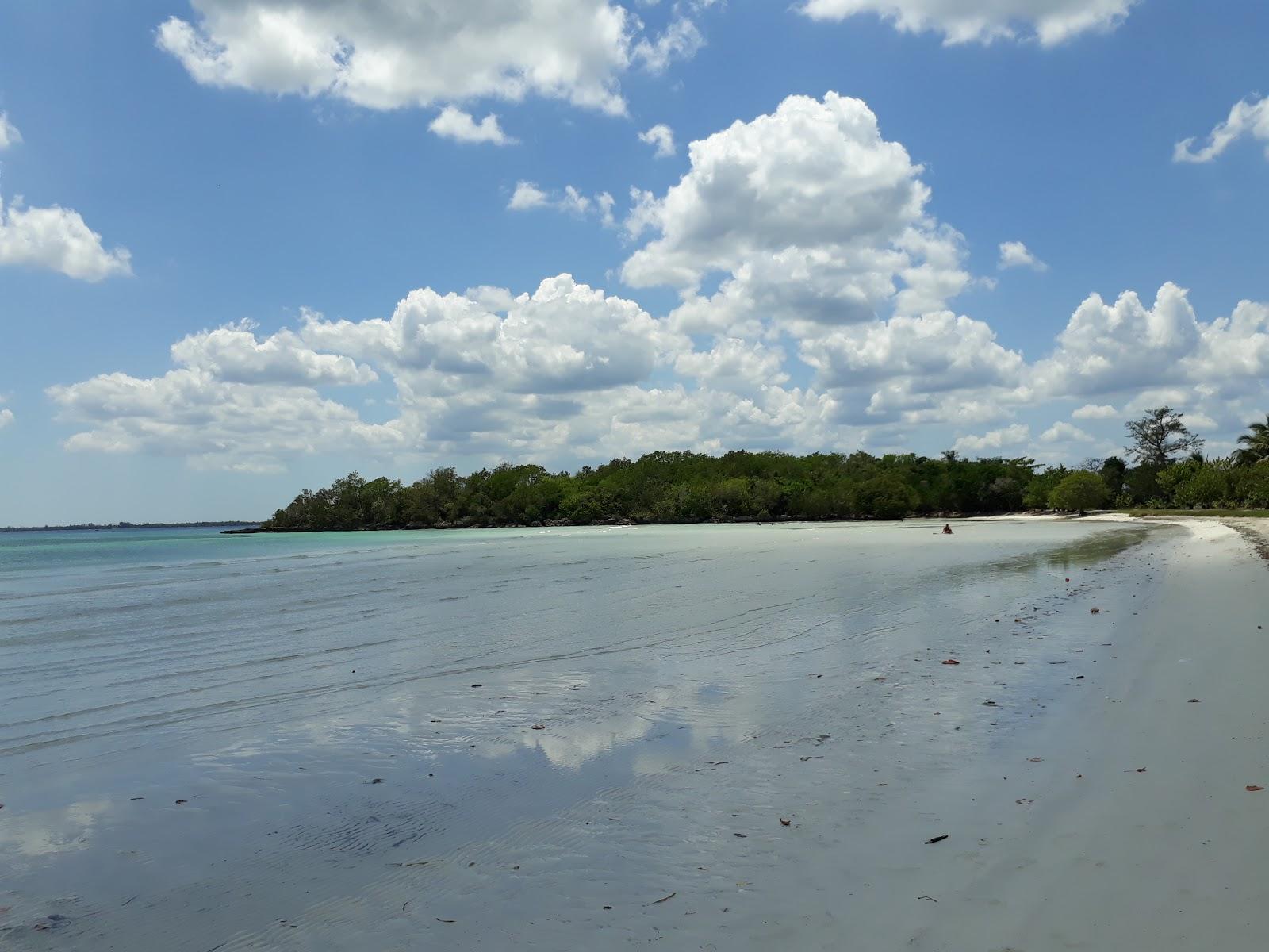 Sandee Playa Maquina