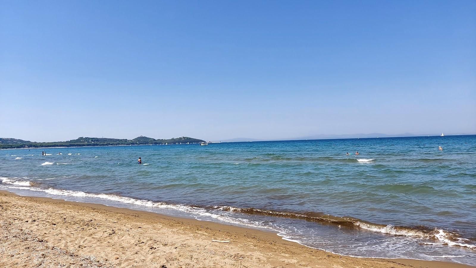 Sandee Spiaggia Del Piastrone Photo