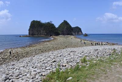 Sandee - Tombolo Land Bridge