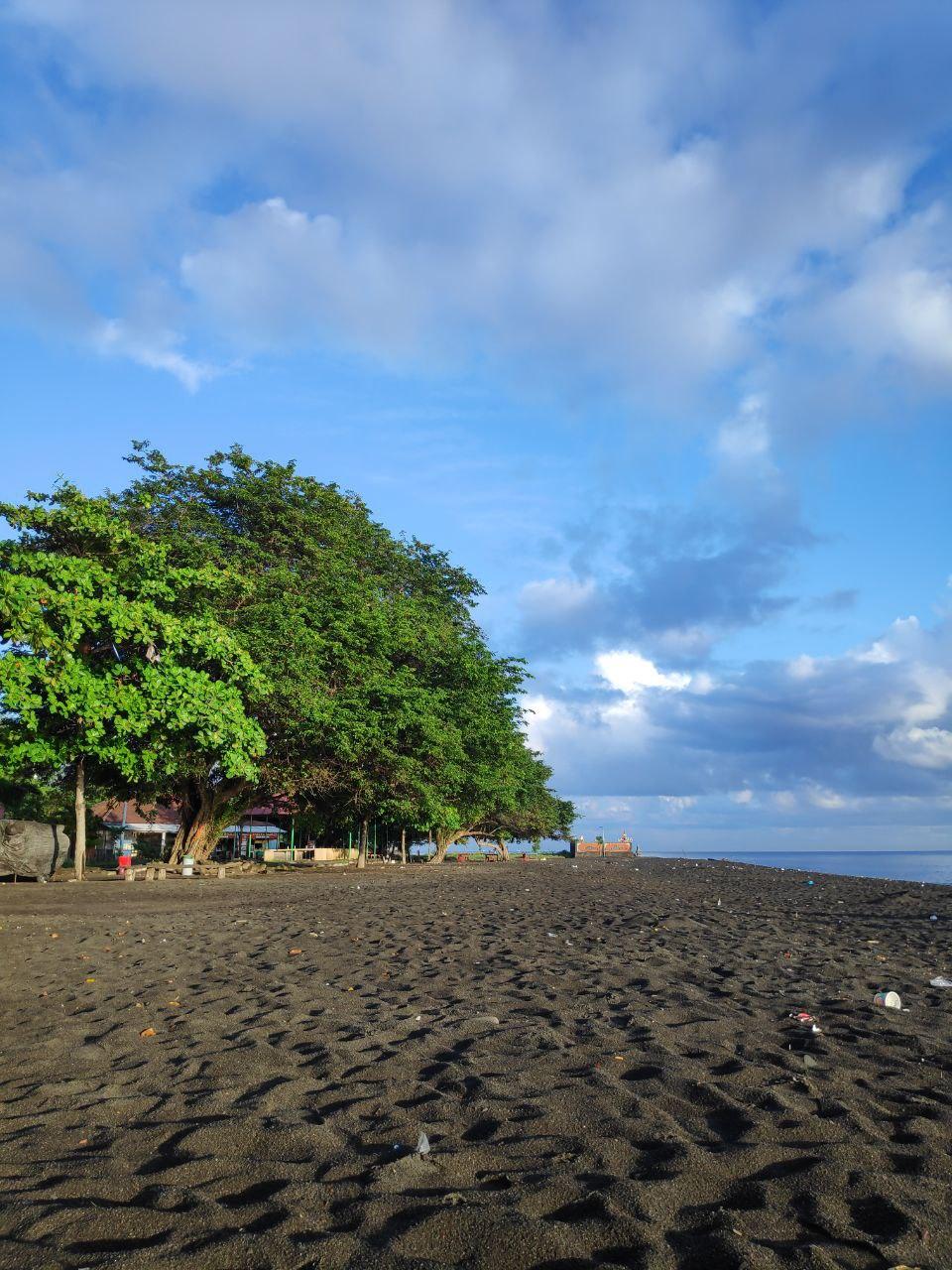 Sandee Pantai Kerobokan Singaraja