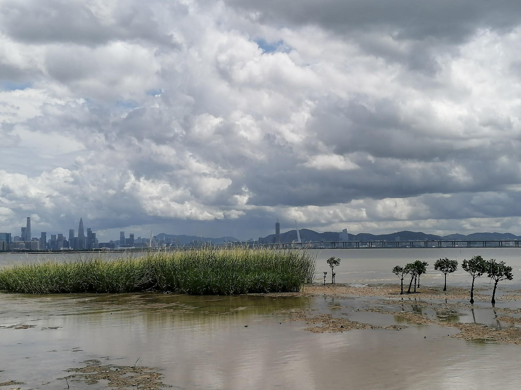 Sandee Ap Chai Wan Seaside / Ya Zi Wan Hai Bian