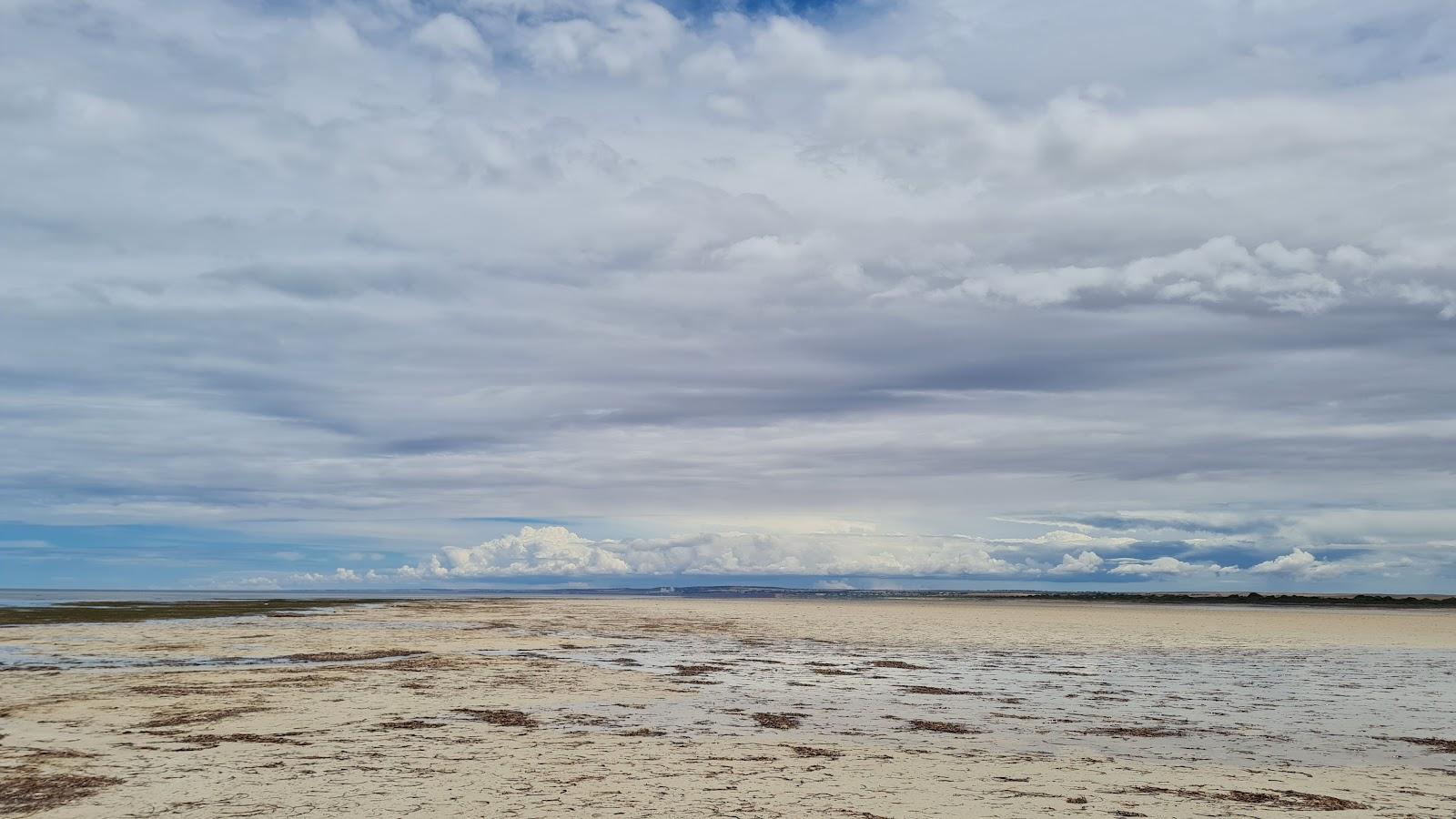 Sandee Macs Beach