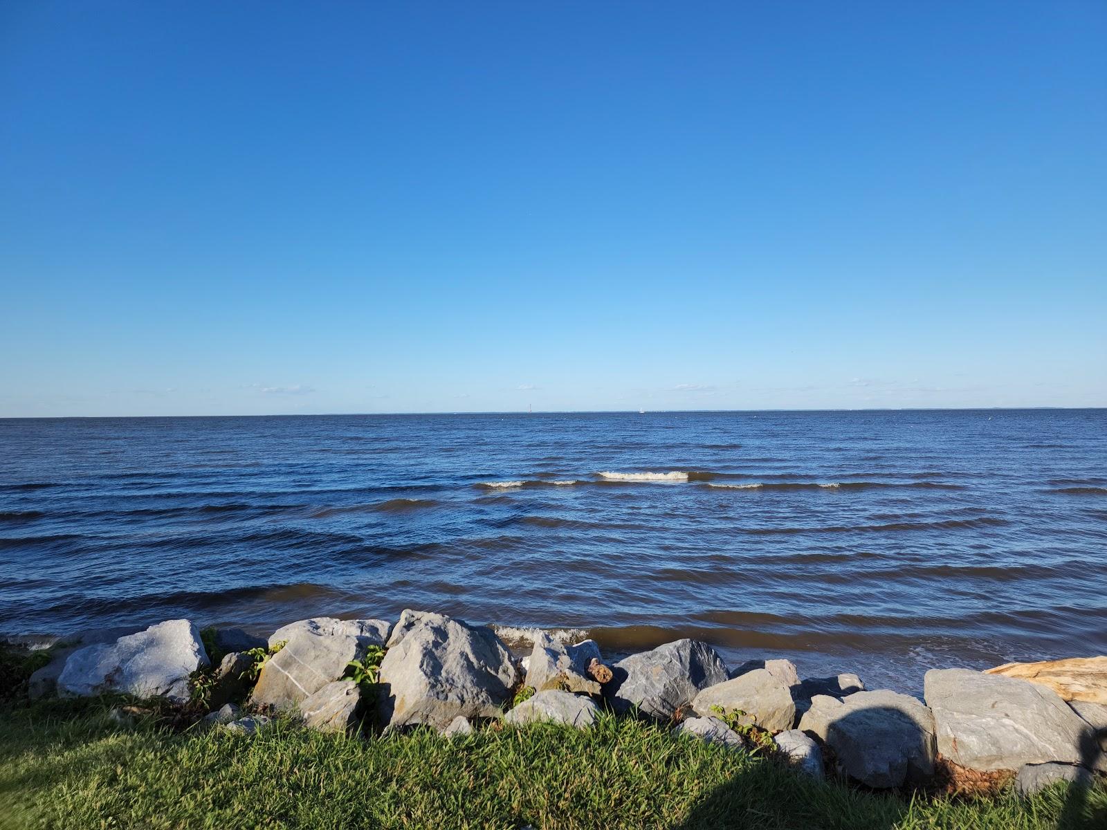 Sandee Downs Park Public Beach