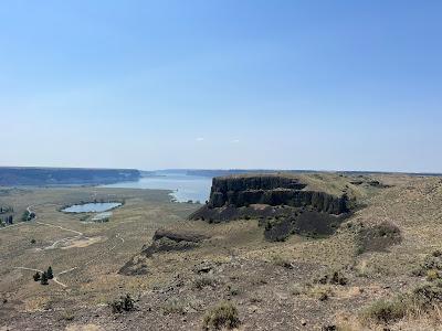 Sandee - Steamboat Rock Trailhead