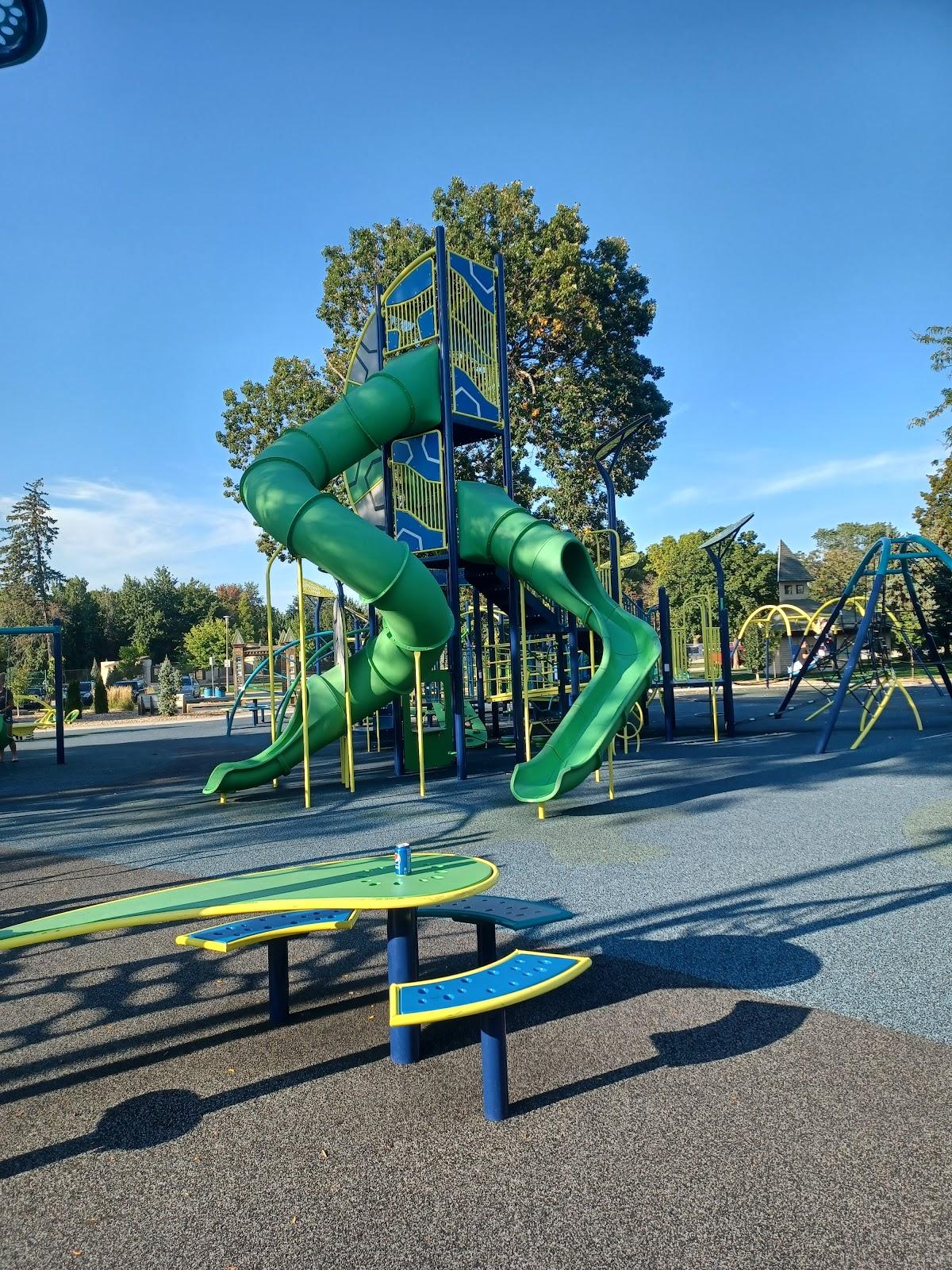 Sandee Menominee Park Beach Photo