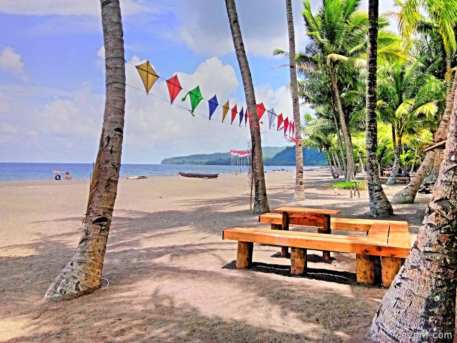Sandee Pantai Lapasi
