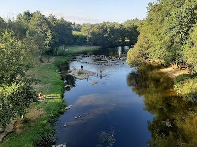 Sandee - Praia Fluvial Da Loureira