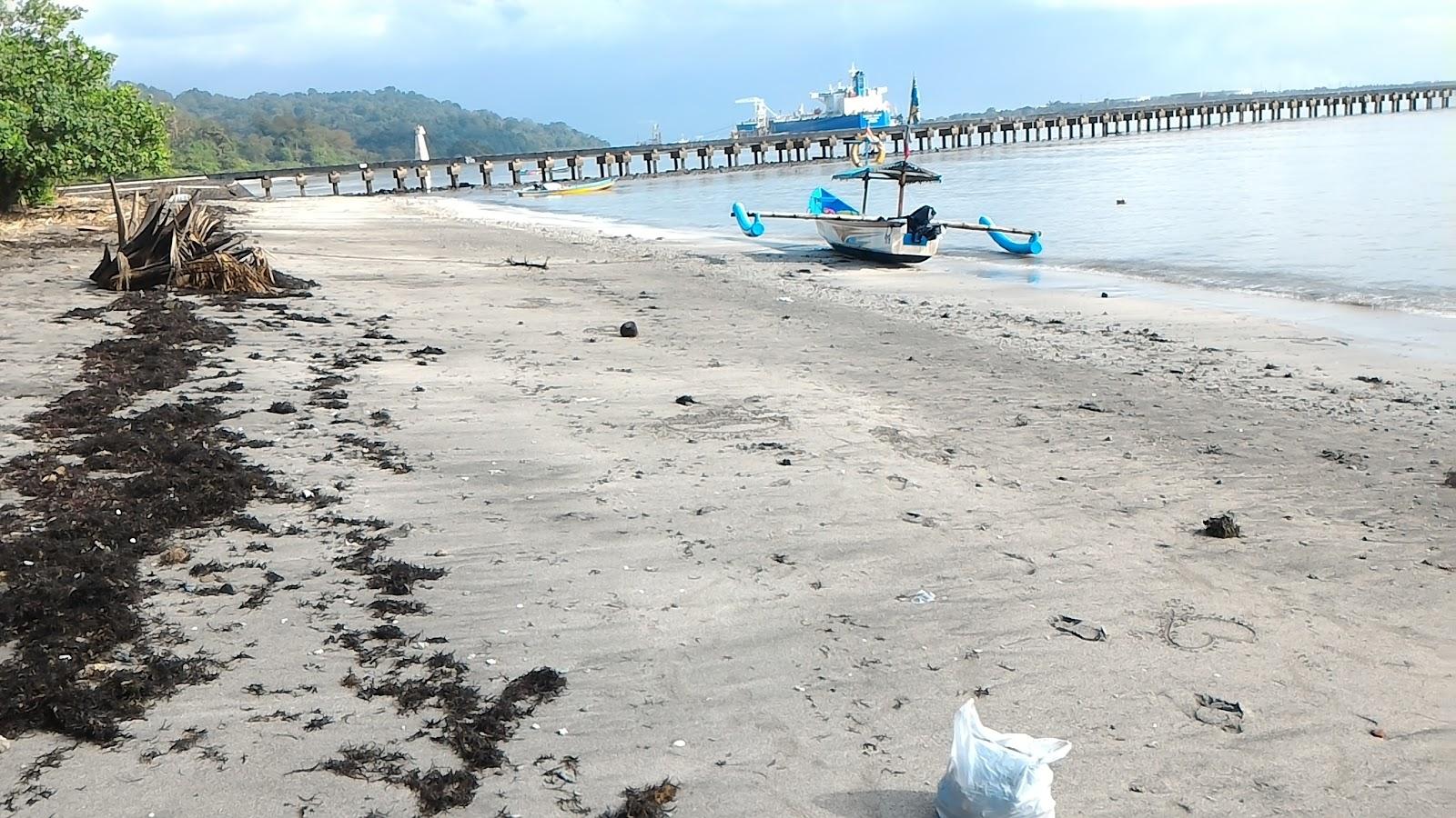 Sandee Dermaga Baru Navigasi Karang Tengah