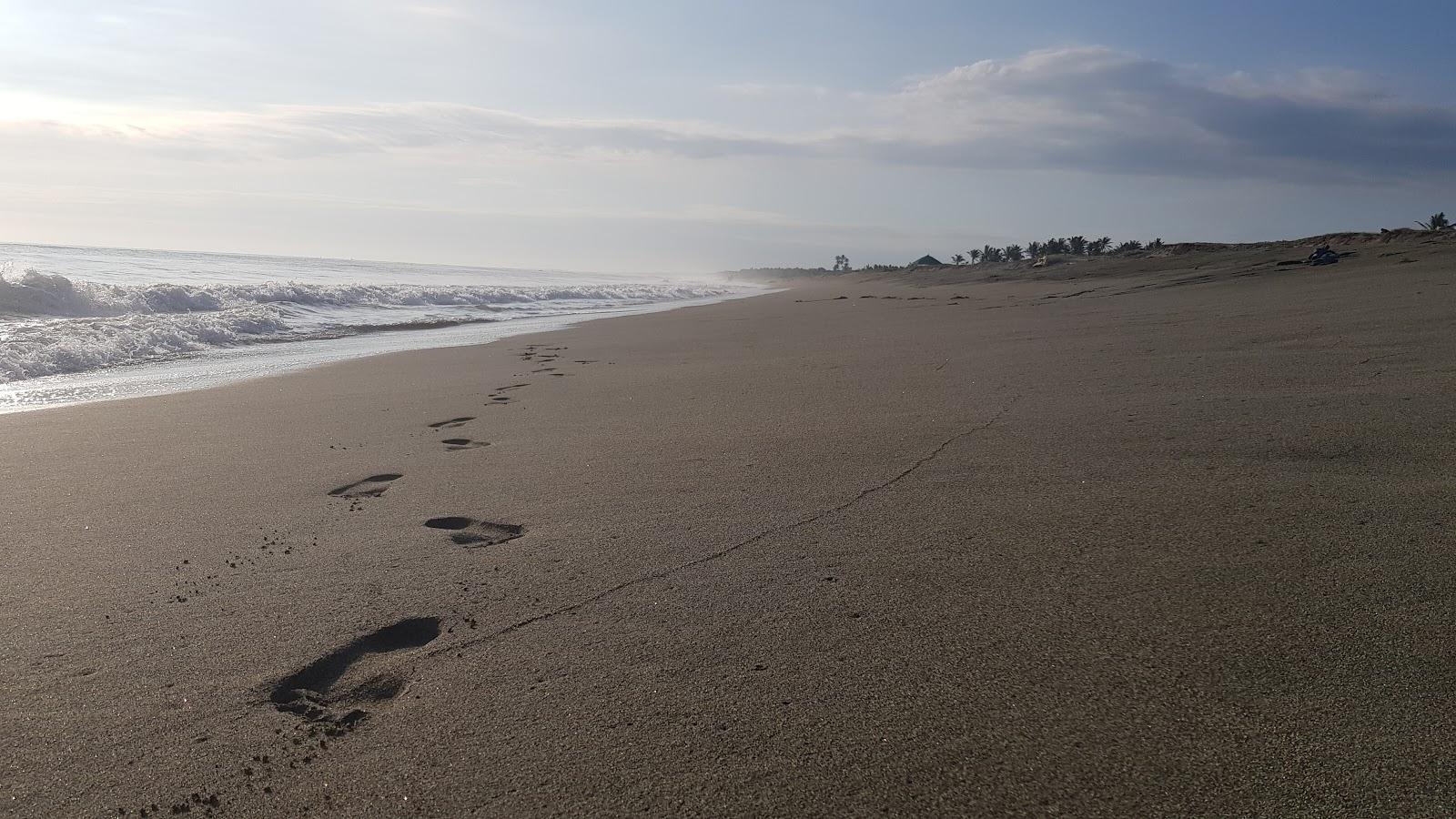 Sandee Labbeng Beach Photo