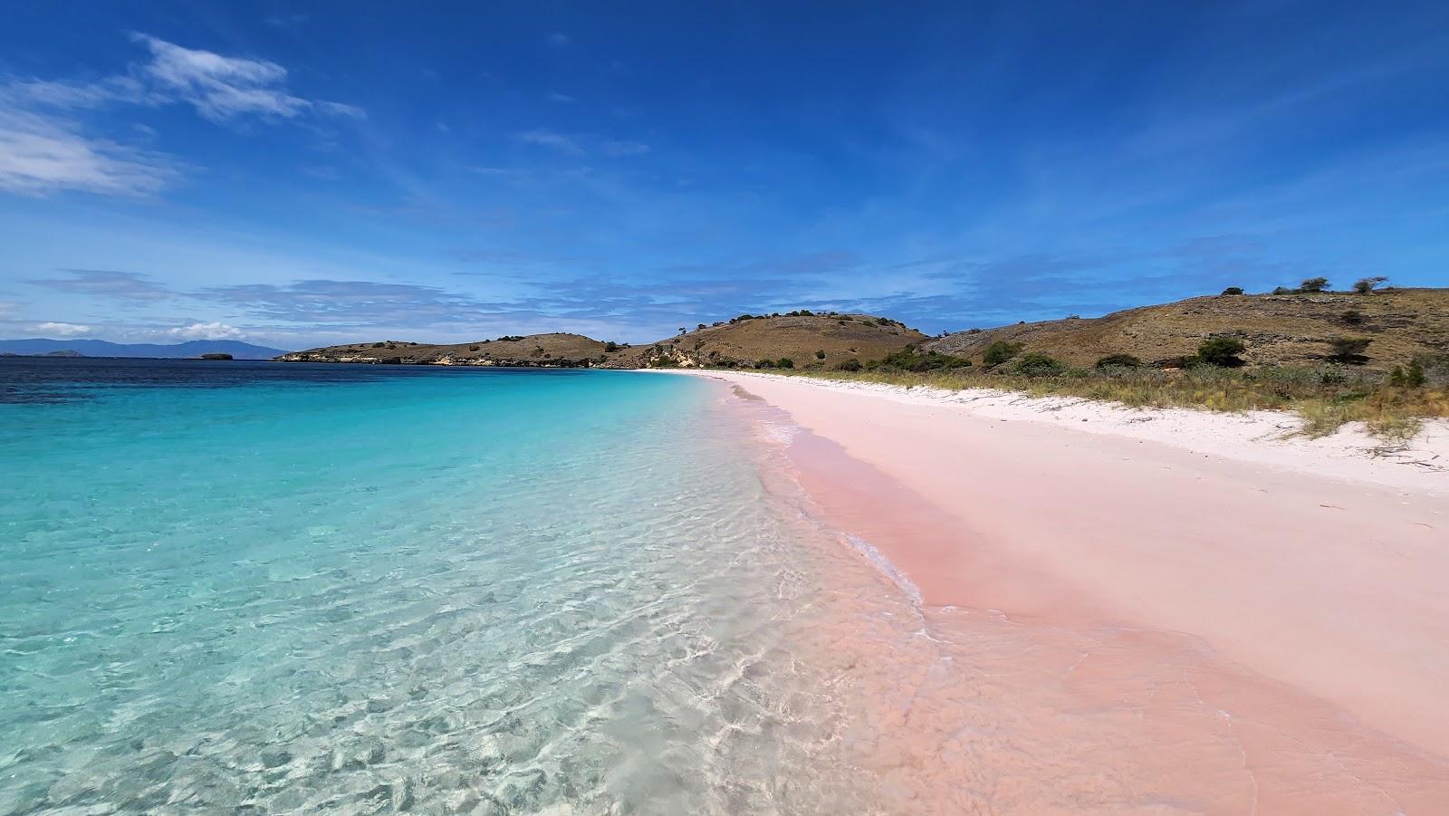 Sandee Pantai Lambu Photo