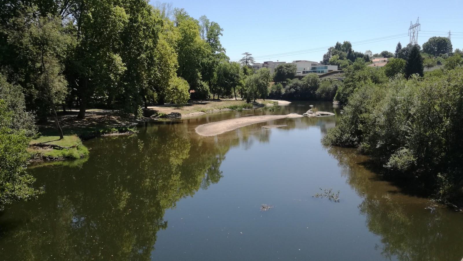 Sandee Praia Fluvial Das Taipas Photo