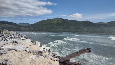 Sandee - Nehalem Bay Jetty Trail