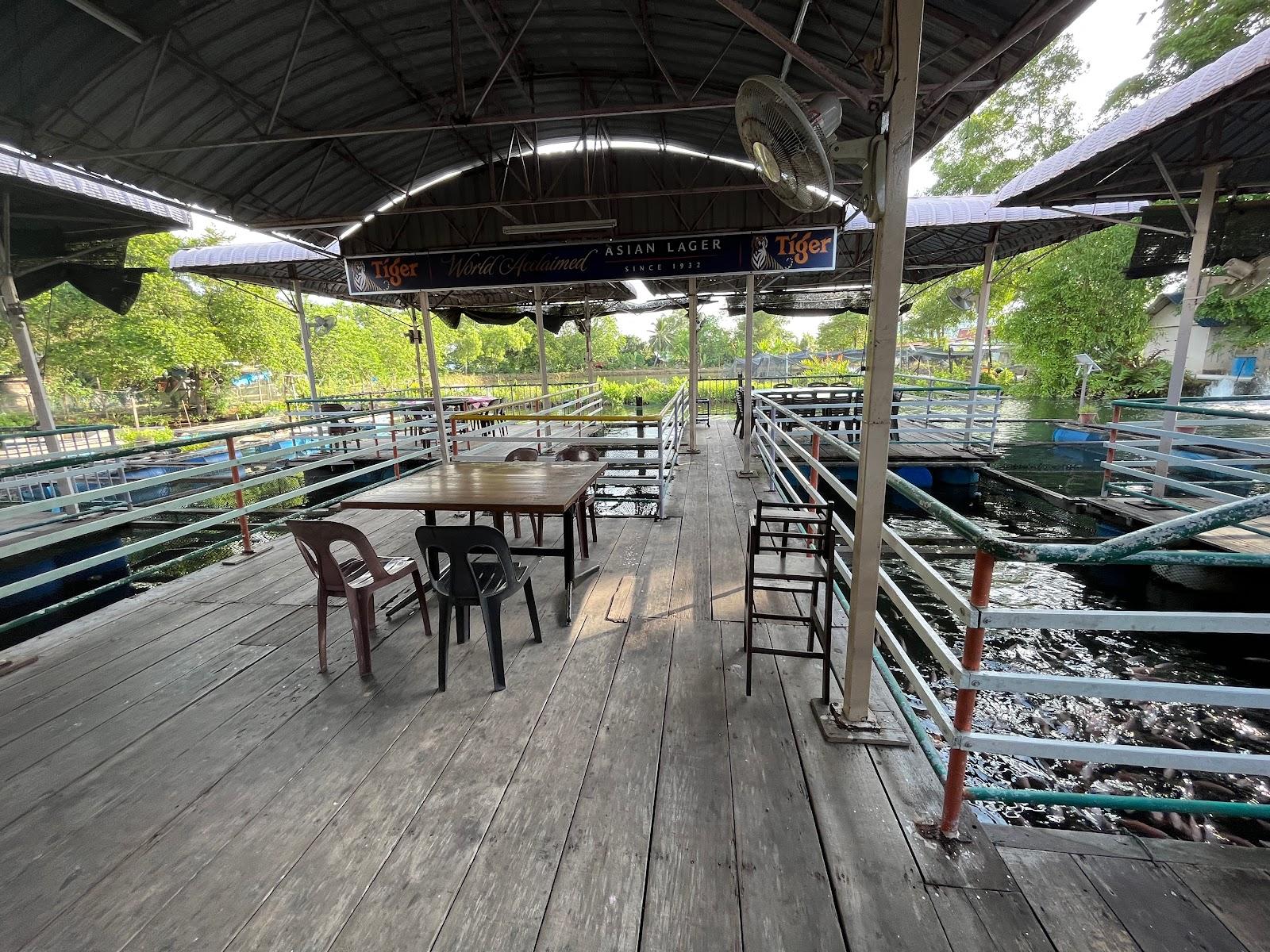 Sandee Teluk Hantu Laut Photo