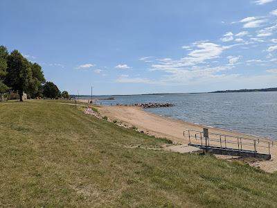 Sandee - Lewis & Clark Recreation Area