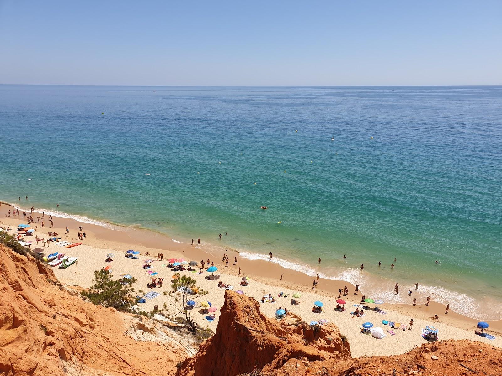 Sandee Beach Falesia Acoteias