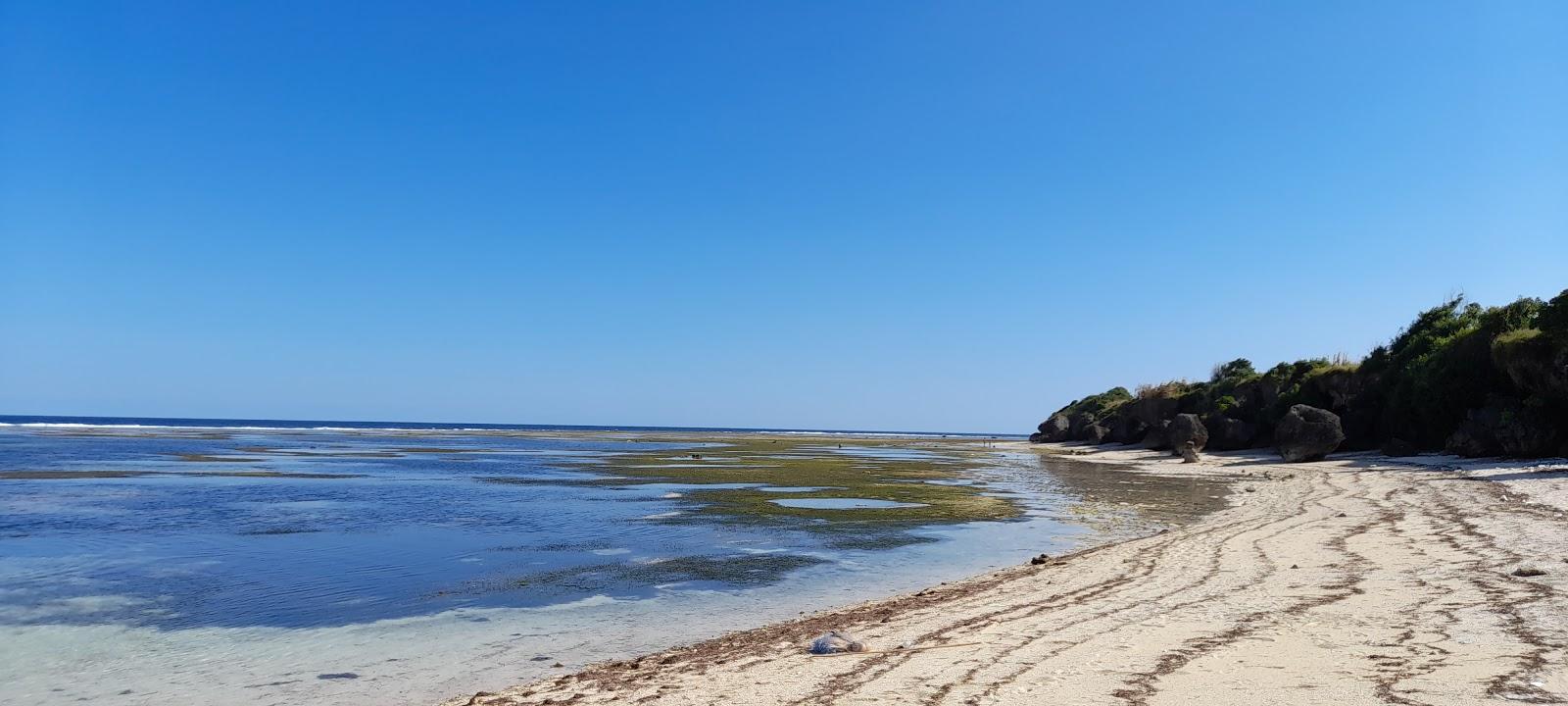 Sandee Pantai Liang Dewa Photo