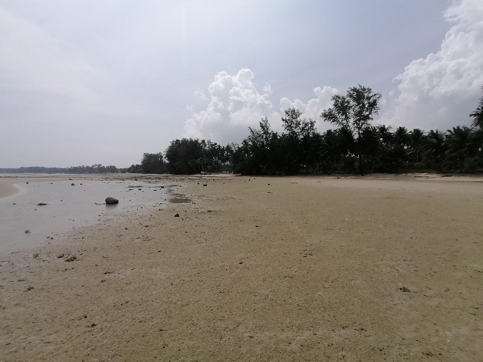 Sandee Baan Kai Beach