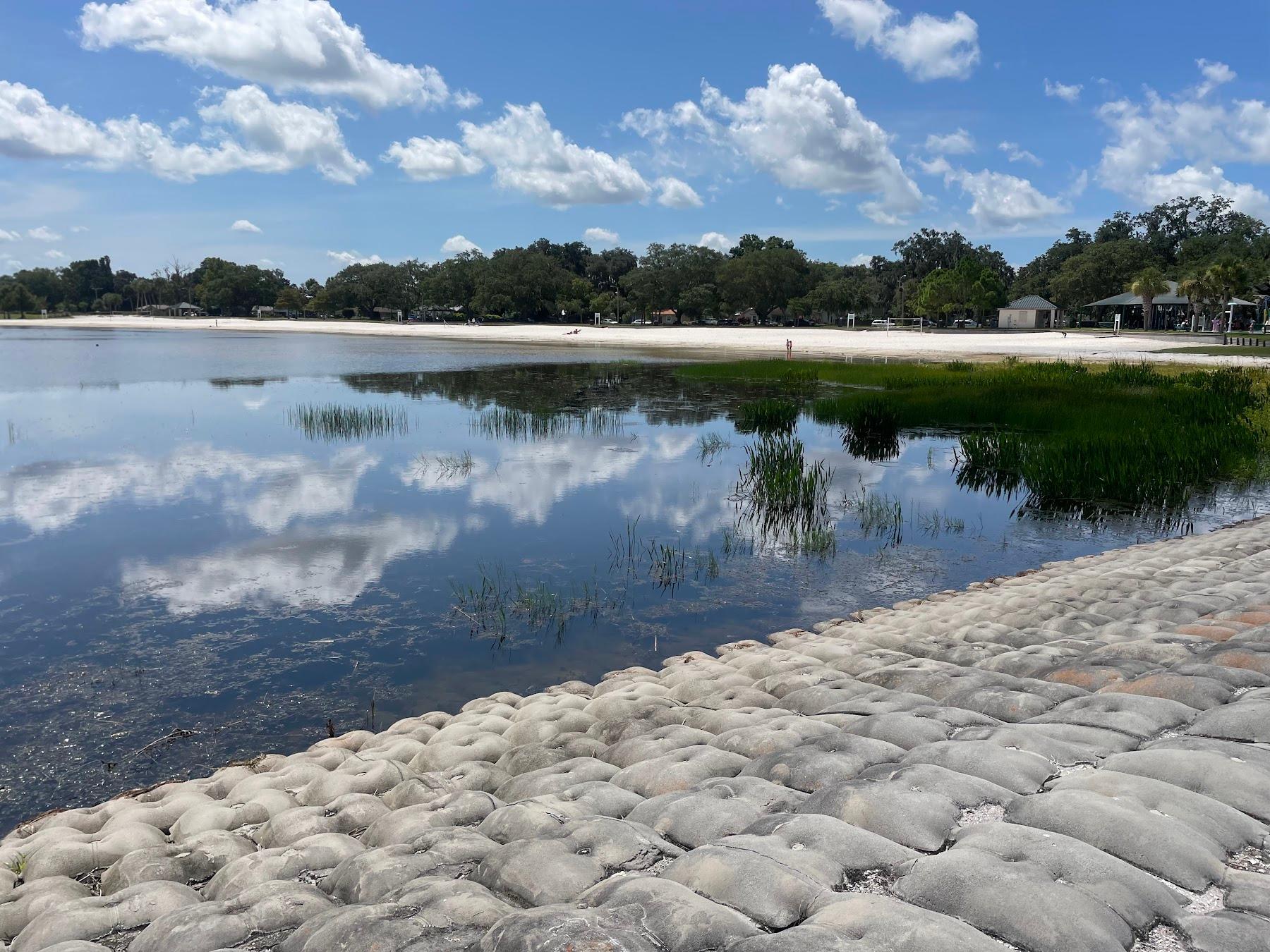 Sandee Lakefront Park Beach Photo