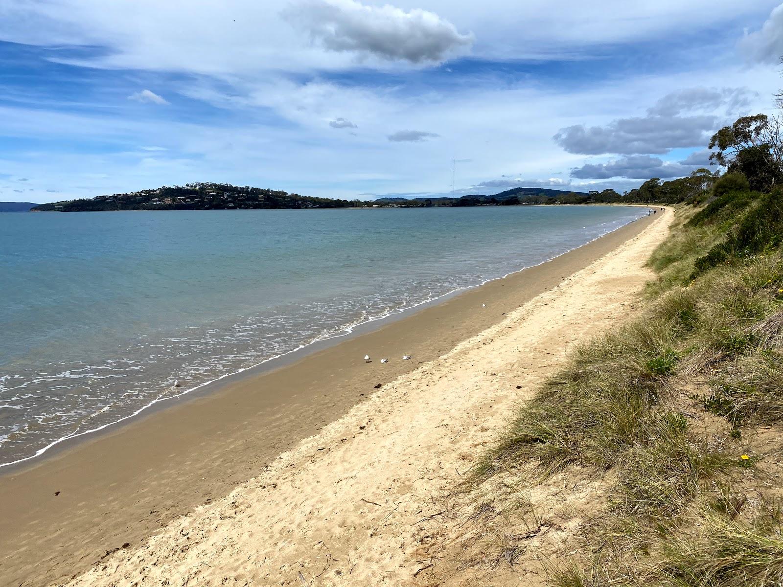 Sandee Roches Beach