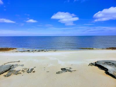 Sandee - Bennett's Pier Beach