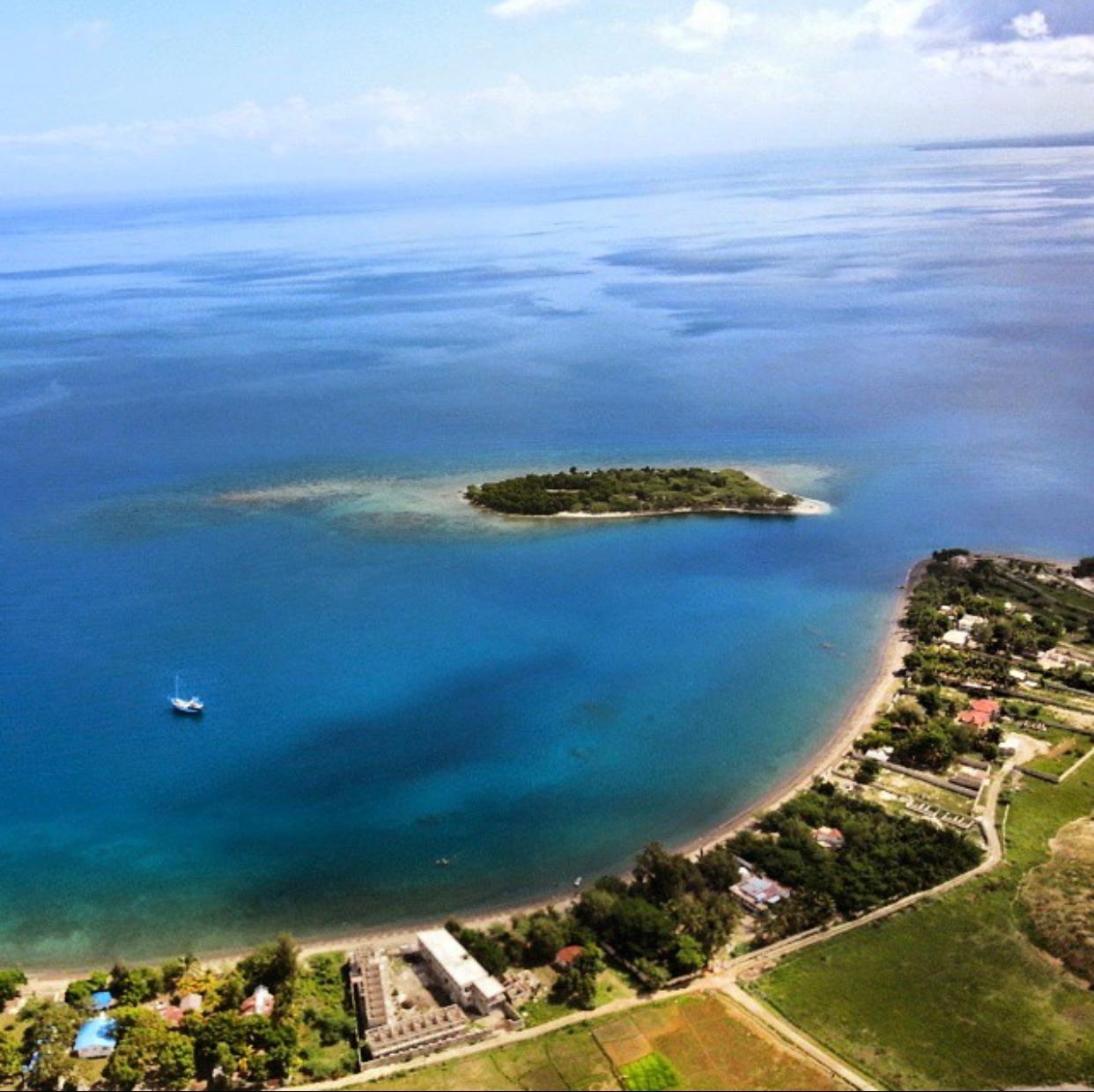 Sandee Agape Island Beach Photo