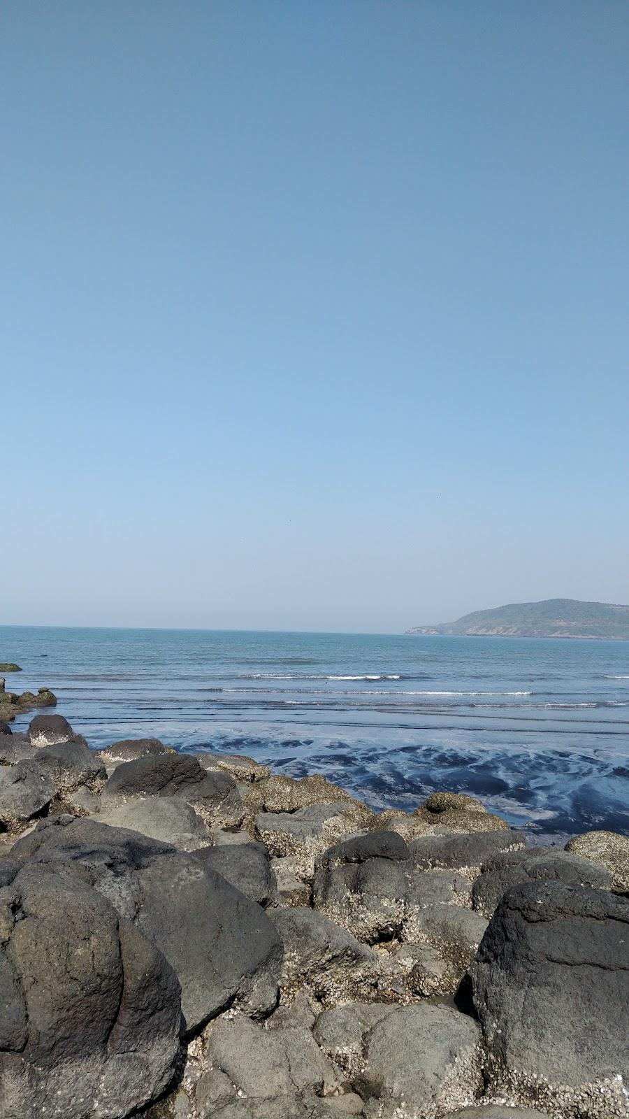 Sandee Kelshi Beach
