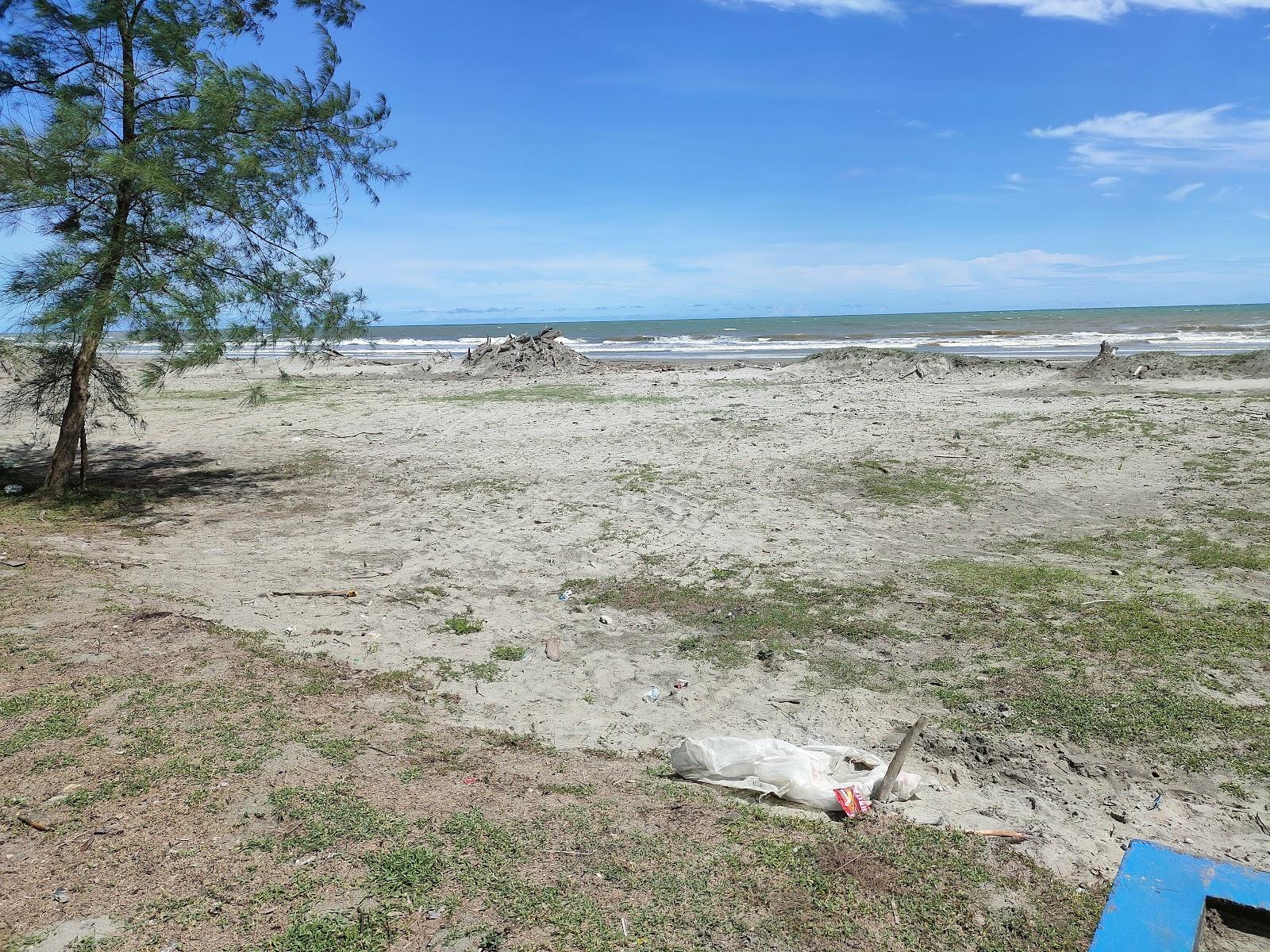 Sandee Pantai Markisa
