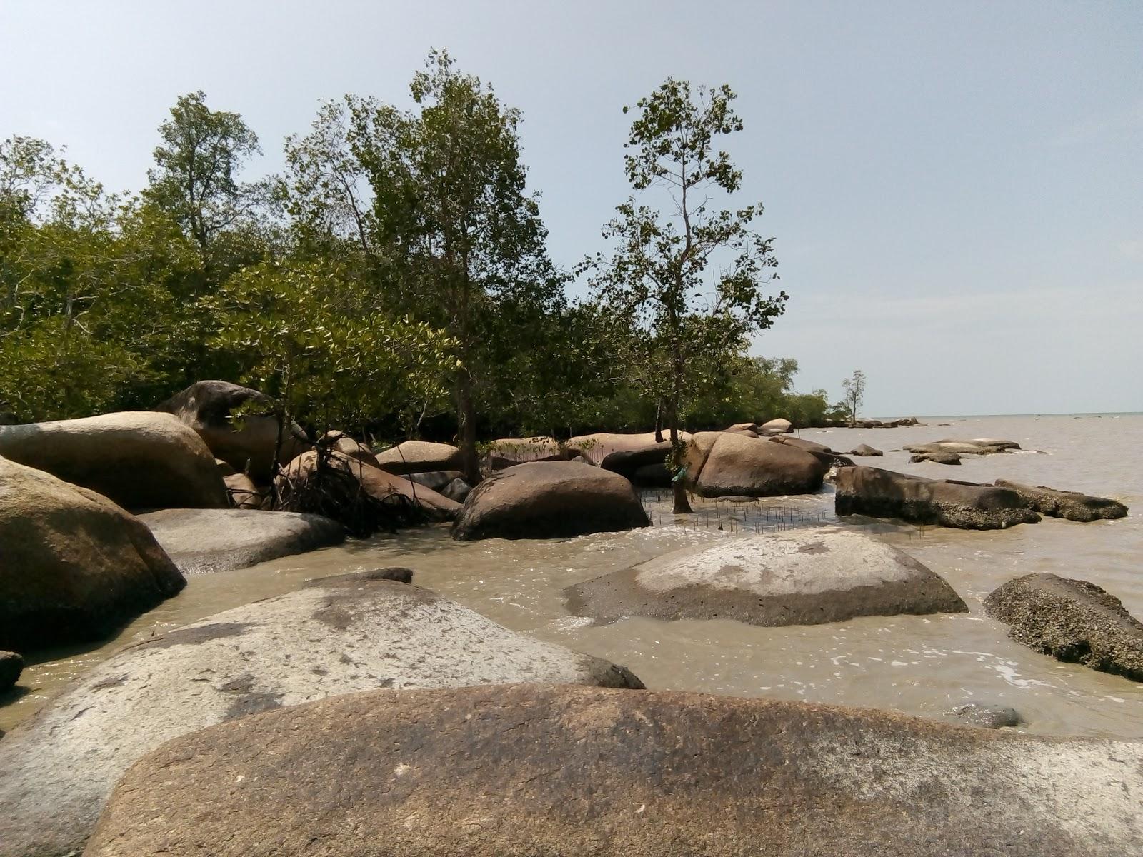 Sandee Pantai Merbau Photo