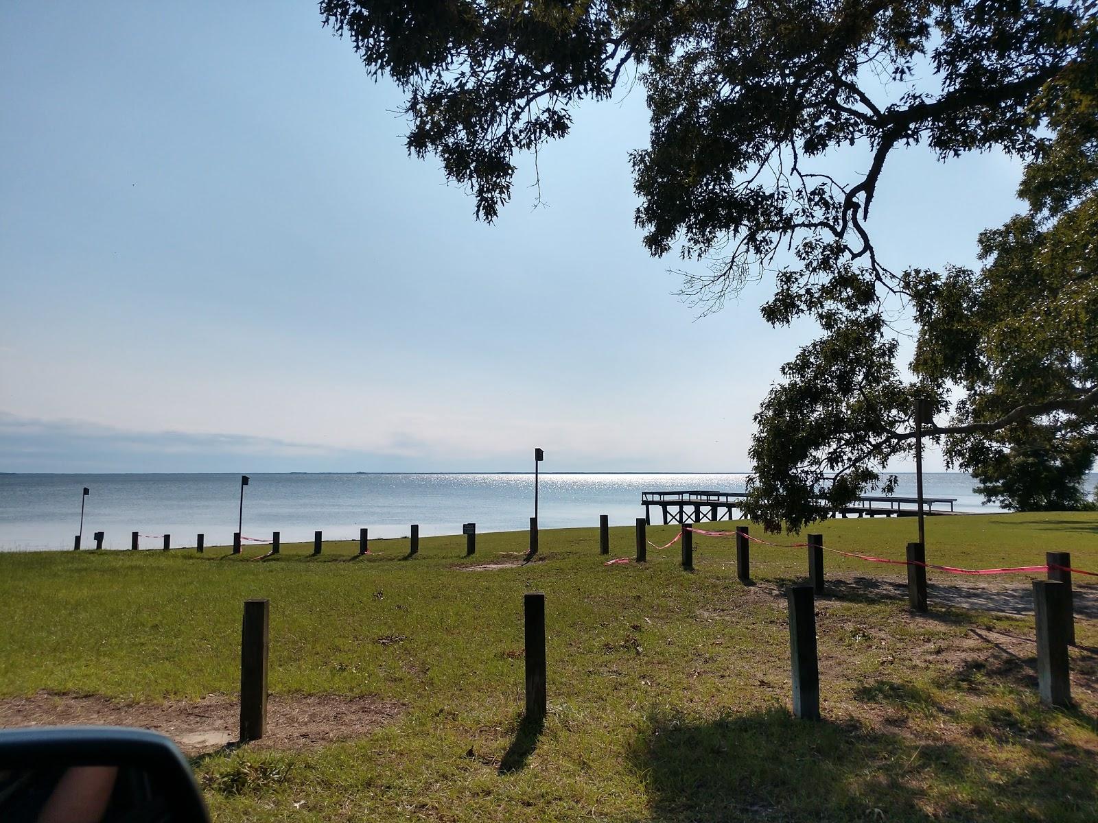 Sandee - Bonneau Beach