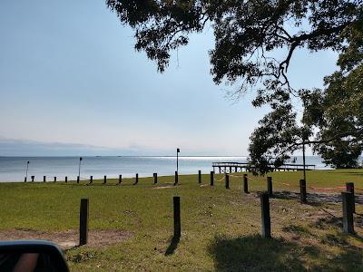 Sandee - Bonneau Beach