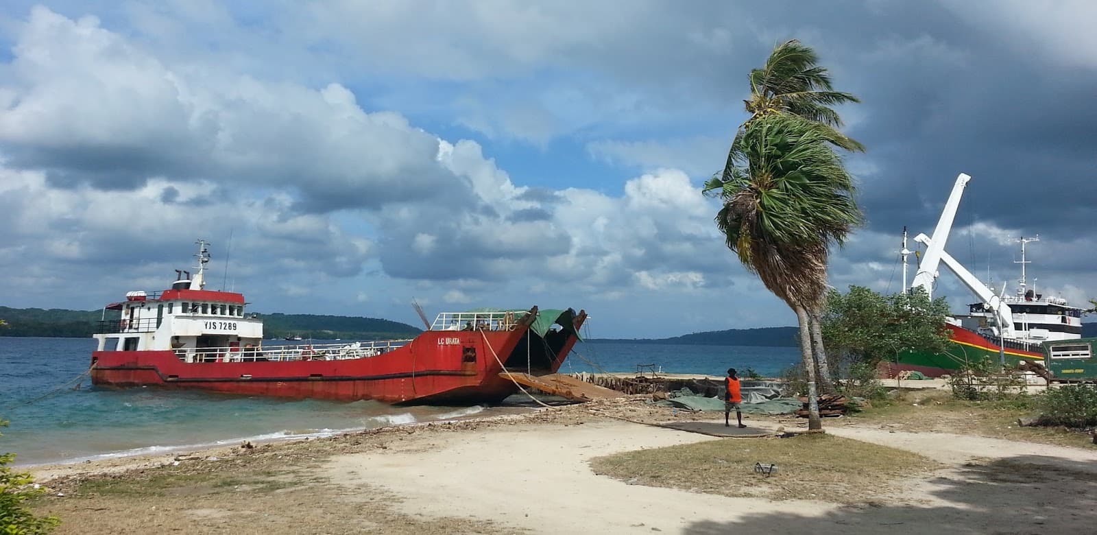 Sandee Samansin Public Beach Photo