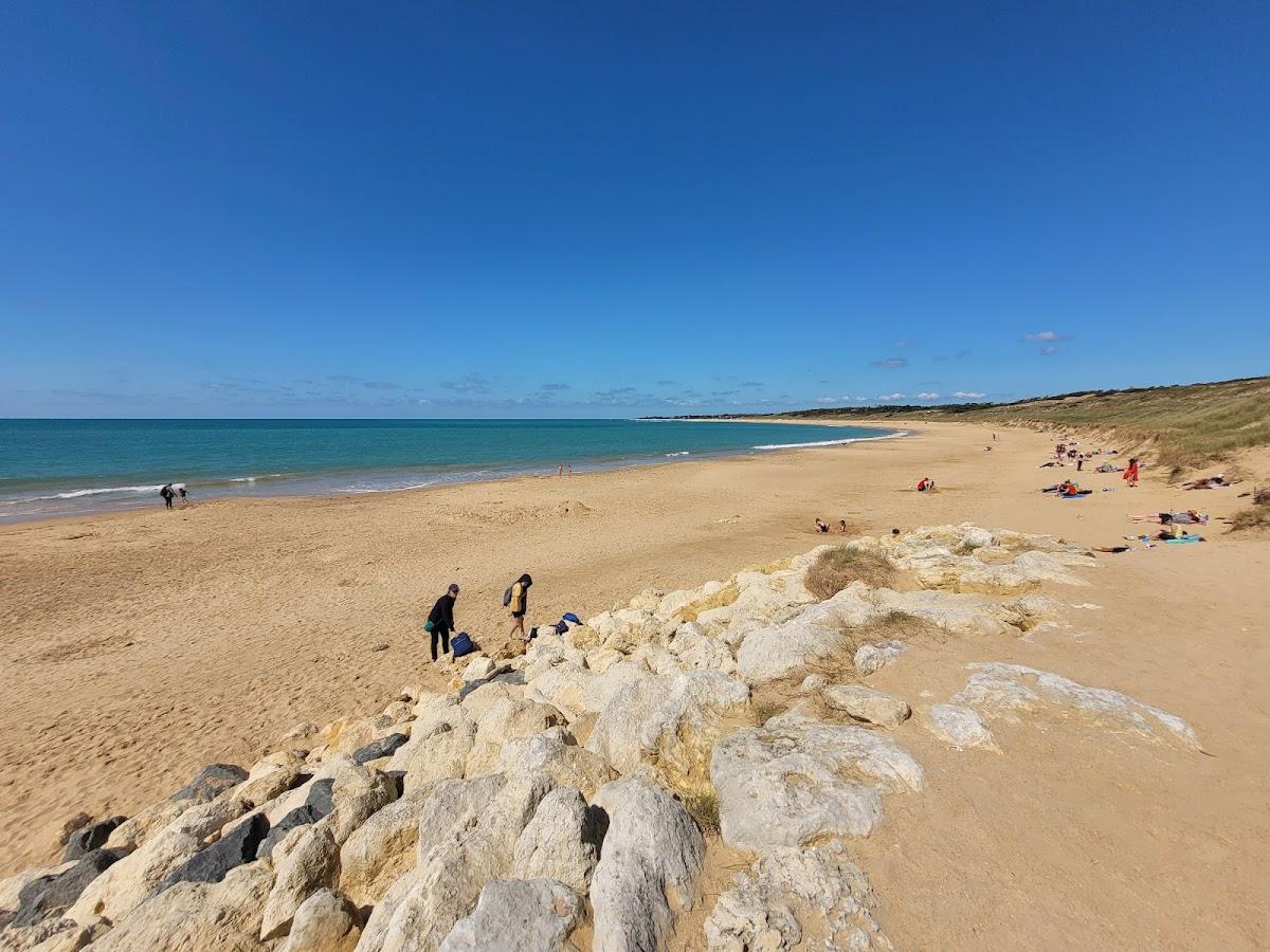 Sandee Plage Des Sables Vignier Photo