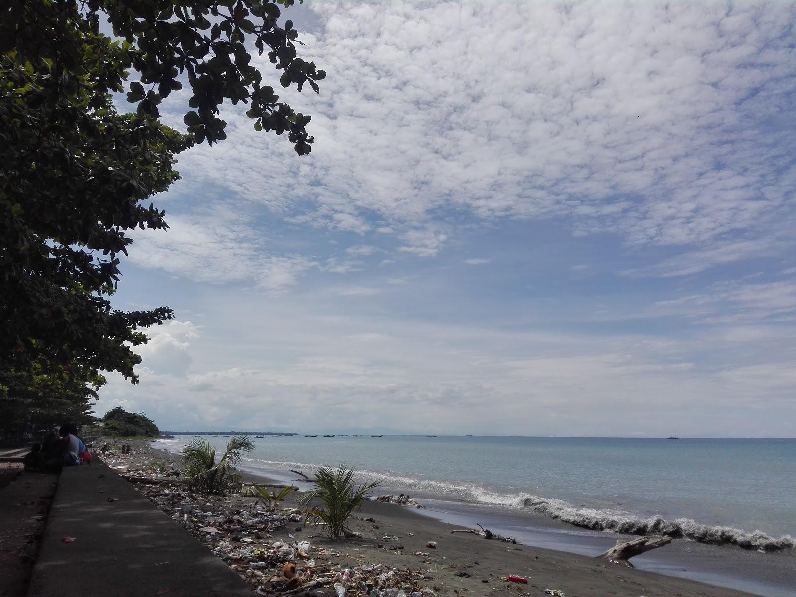 Sandee Pantai Maaf
