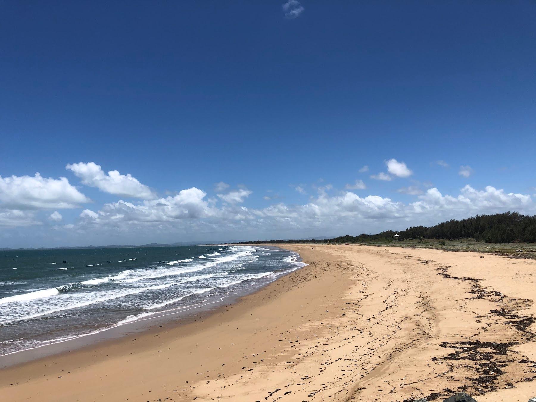 Sandee Mackay Beach