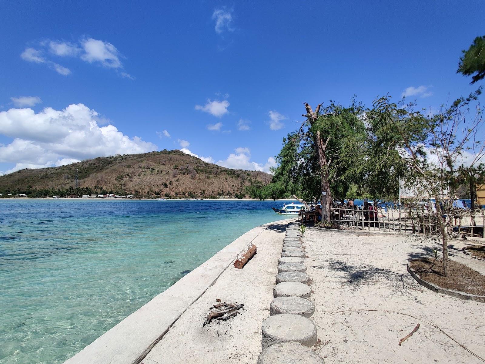 Sandee Pantai Gili Sudak Photo