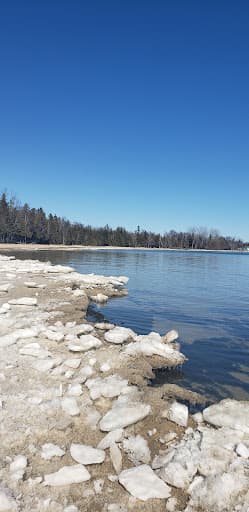 Sandee - Plage Baie De Sable / Sand Bay Beach