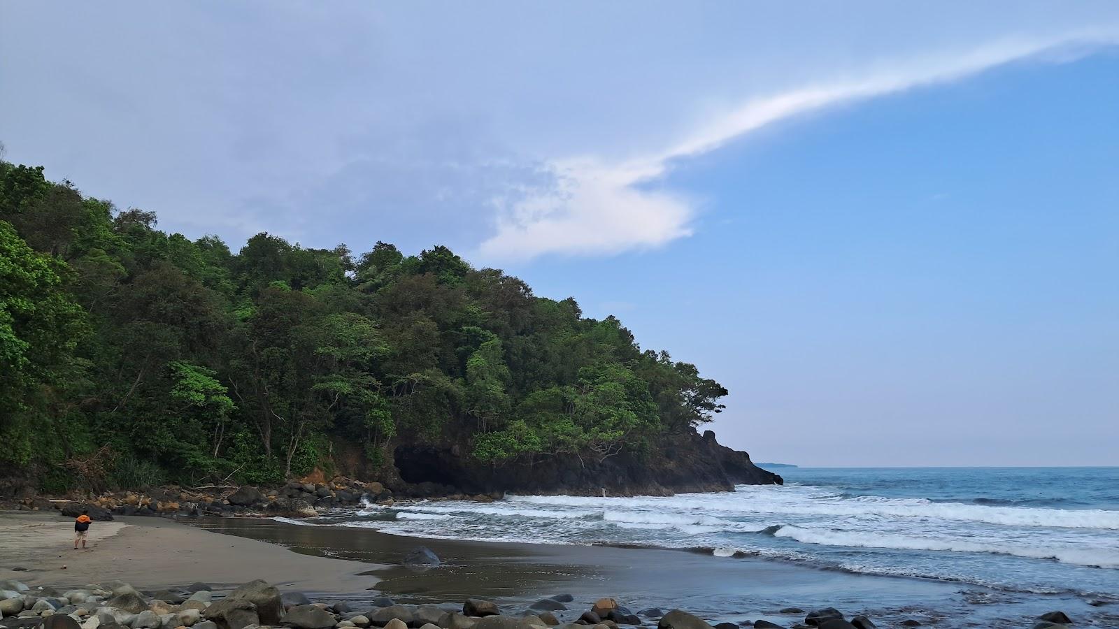 Sandee Batu Tihang Beach Photo