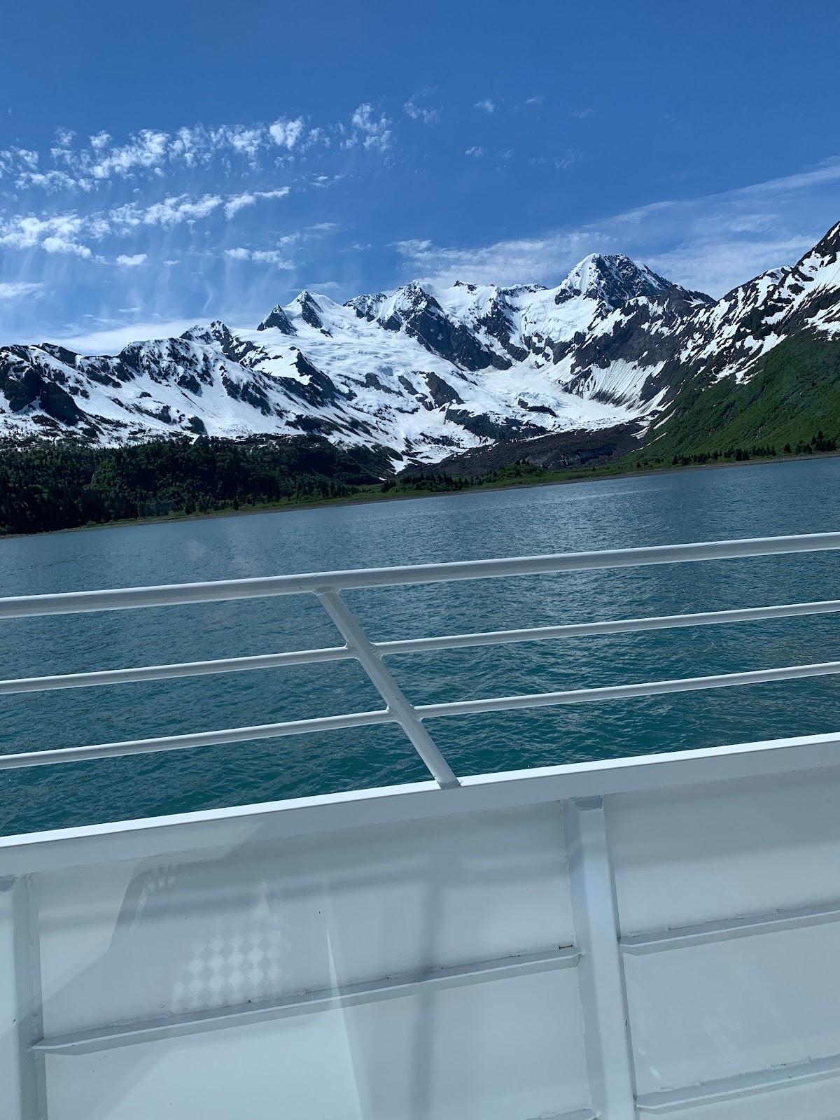 Sandee Sunlight Glacier Landing Beach Photo