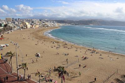 Sandee - Playa De Las Canteras