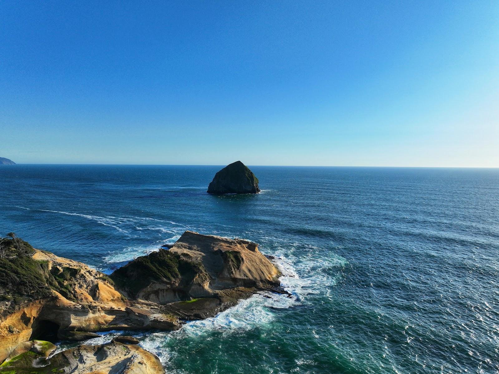 Sandee - Cape Kiwanda State Natural Area